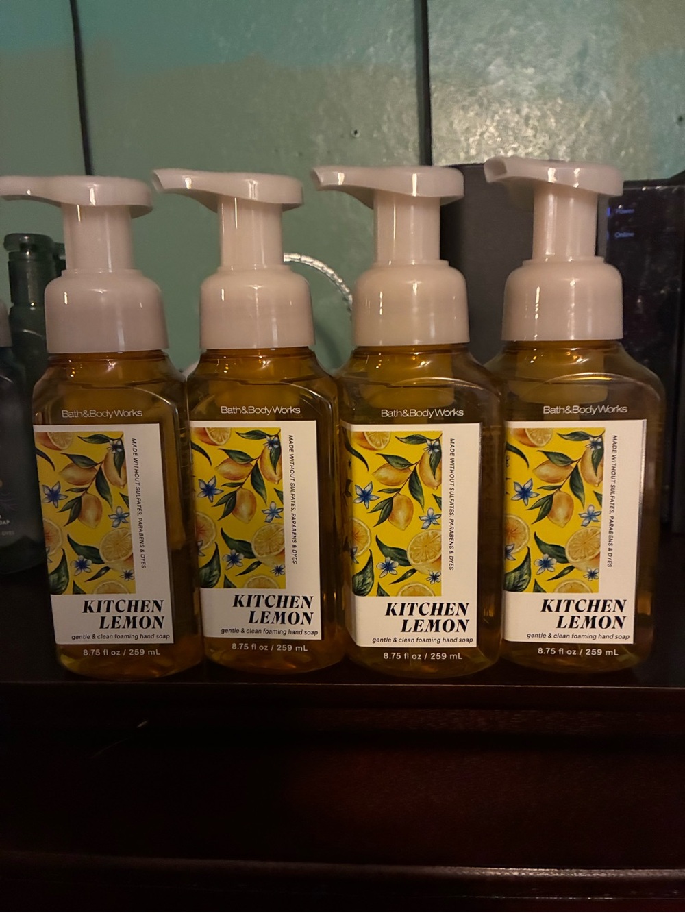 Bath & Body Works Kitchen Lemon Foaming Hand Soap - Yellow